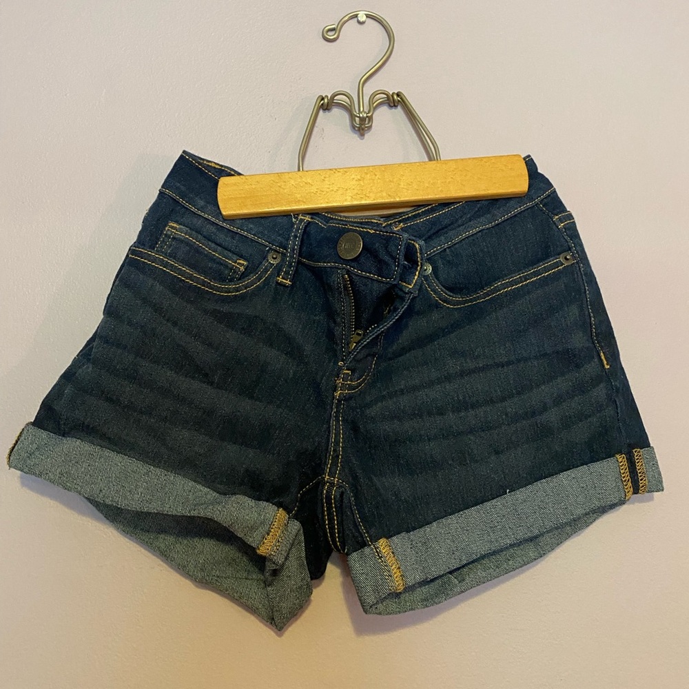 Aeropostale Women’s Size 0 Dark Was Denim Shorts